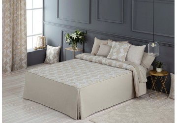 EDREDÓN JACQUARD COMILLAS BEIGE